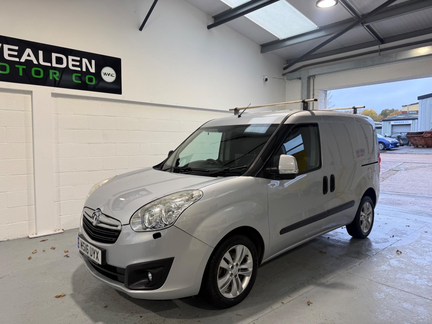 Used Vauxhall Combo 2016 for sale - 76759372: Photo 4