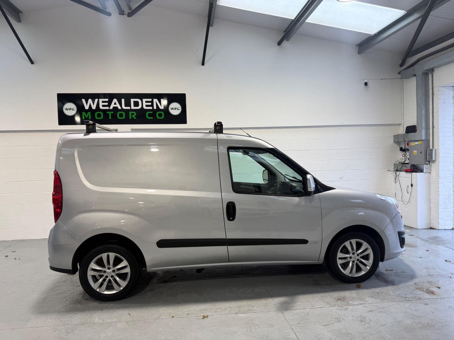 Used Vauxhall Combo 2016 for sale - 76759372: Photo 8