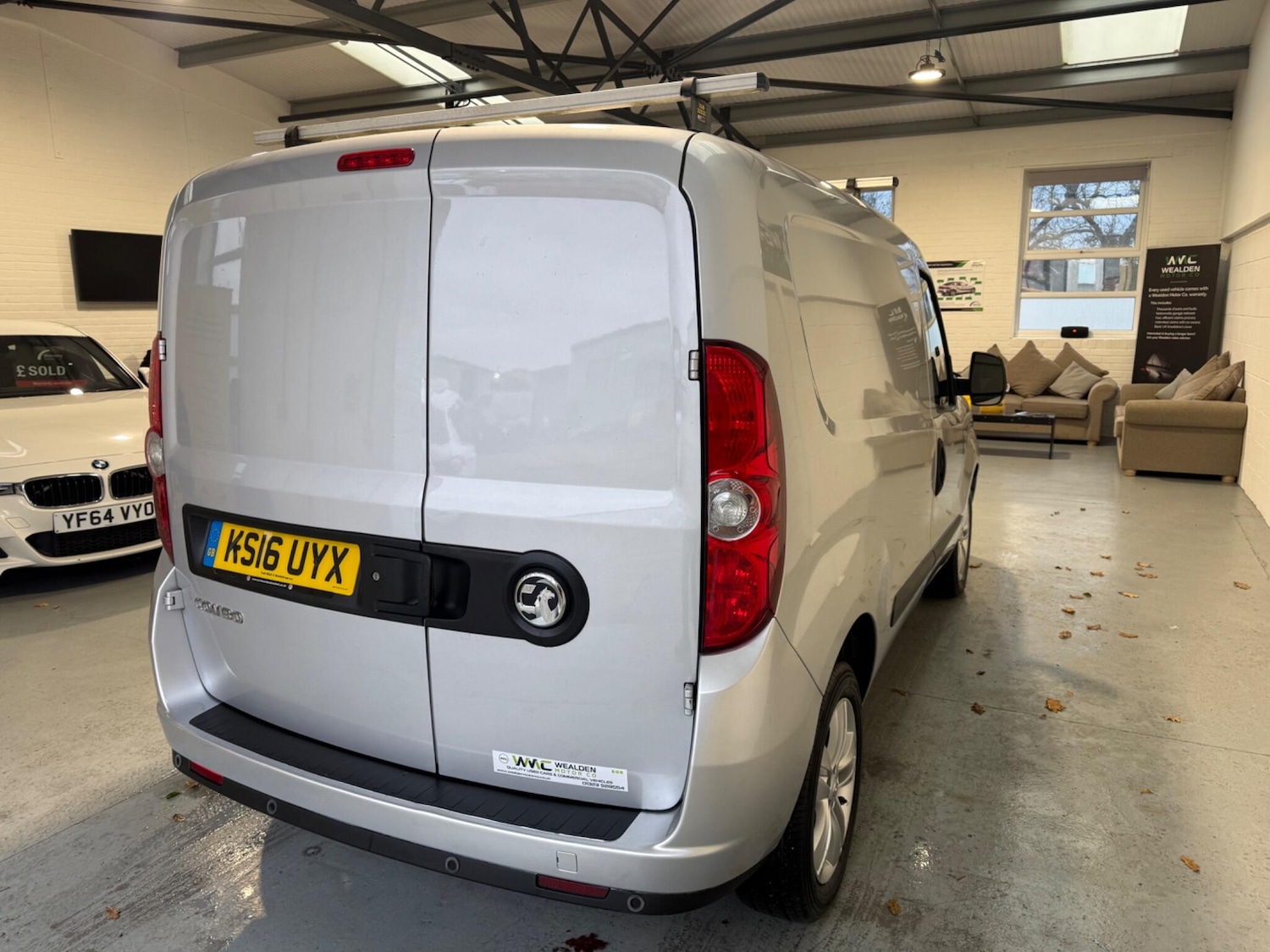 Used Vauxhall Combo 2016 for sale - 76759372: Photo 9