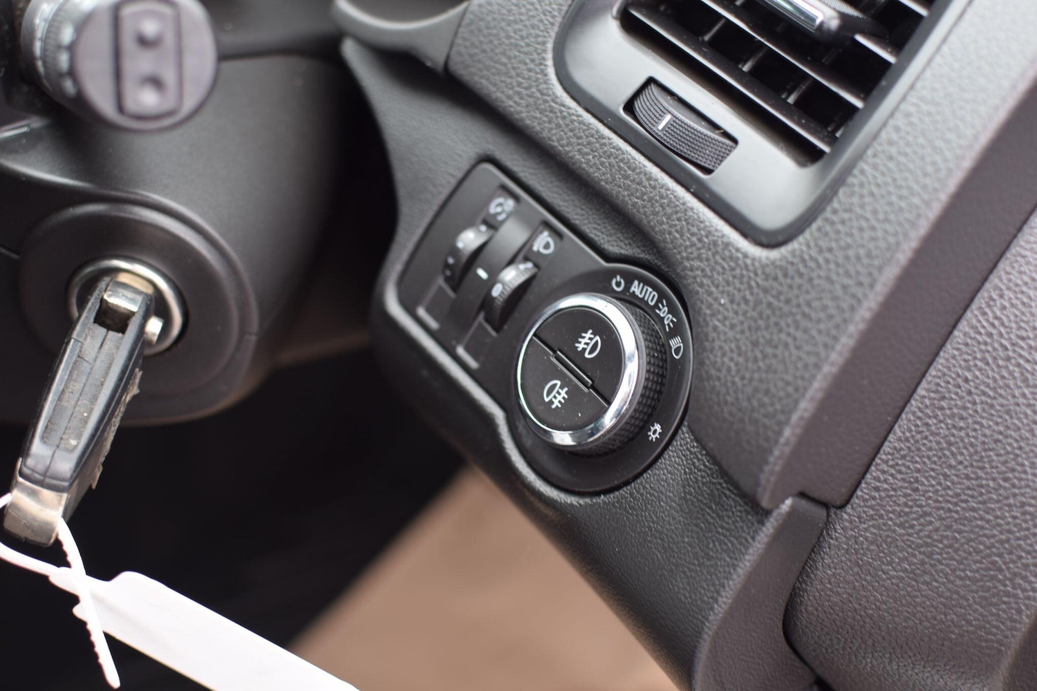 Used Vauxhall Insignia 2016 for sale - 77320567: Photo 19