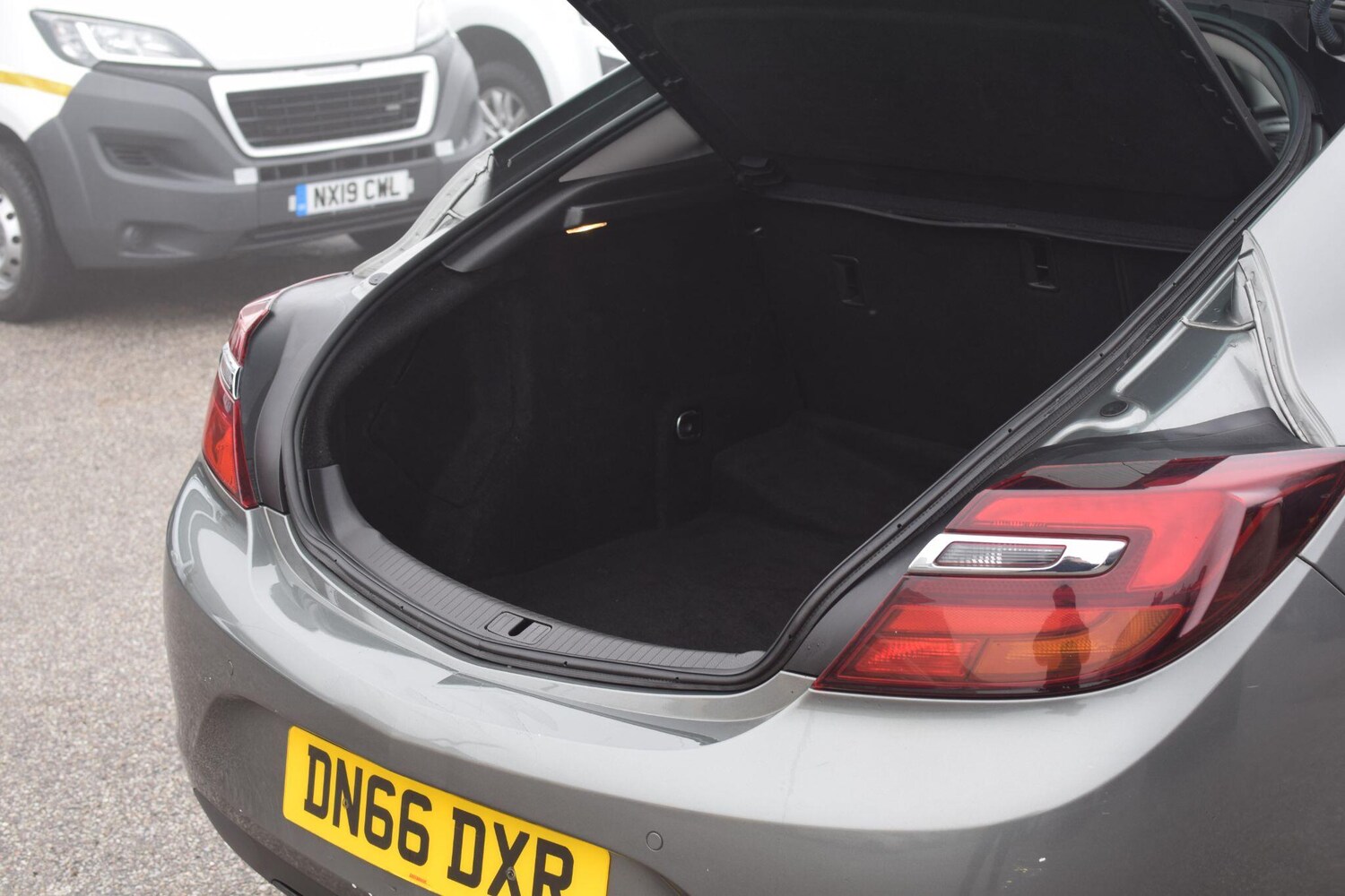 Used Vauxhall Insignia 2016 for sale - 77320567: Photo 42