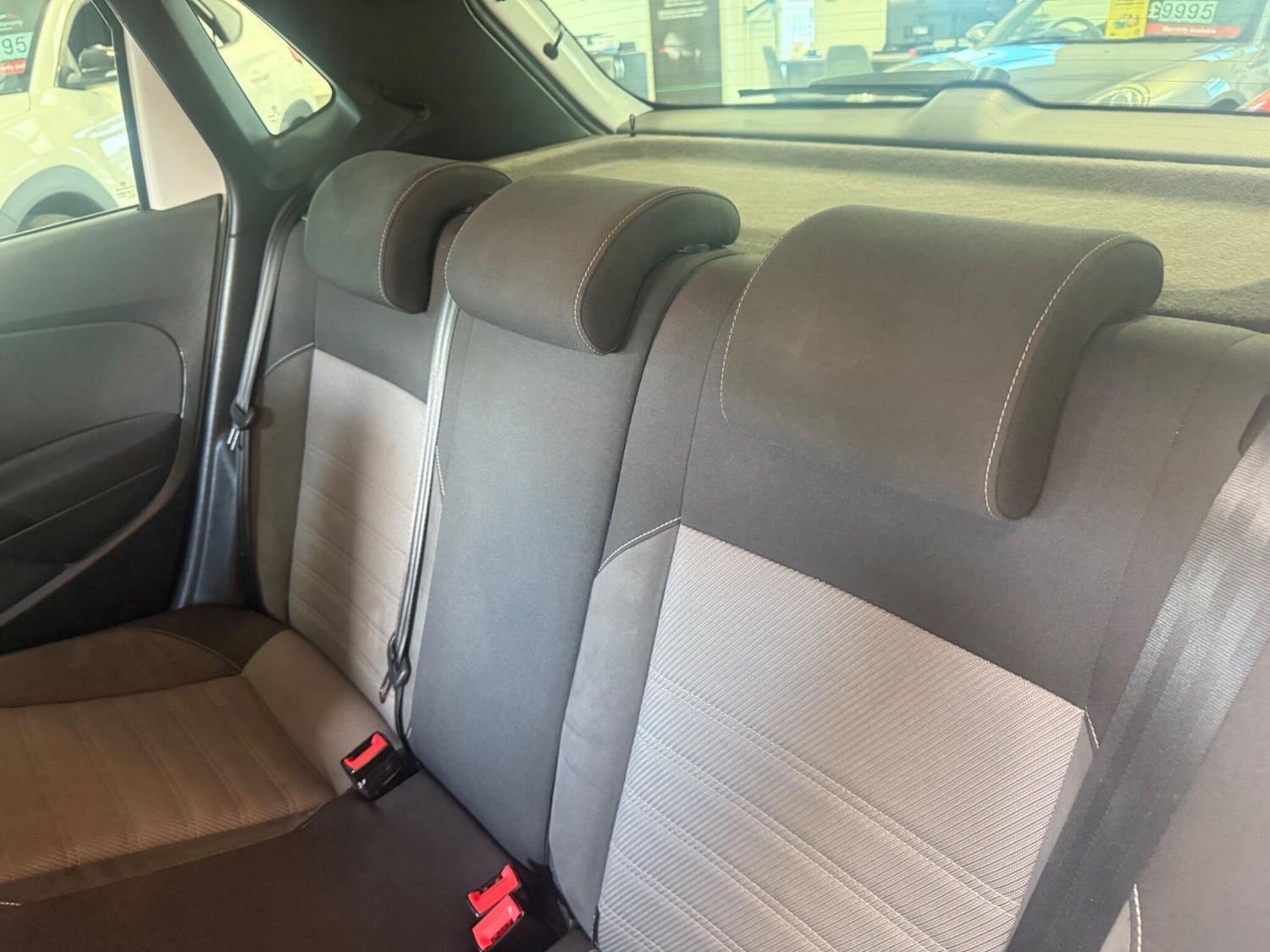 Used Volkswagen Polo 2016 for sale - 76158451: Photo 10