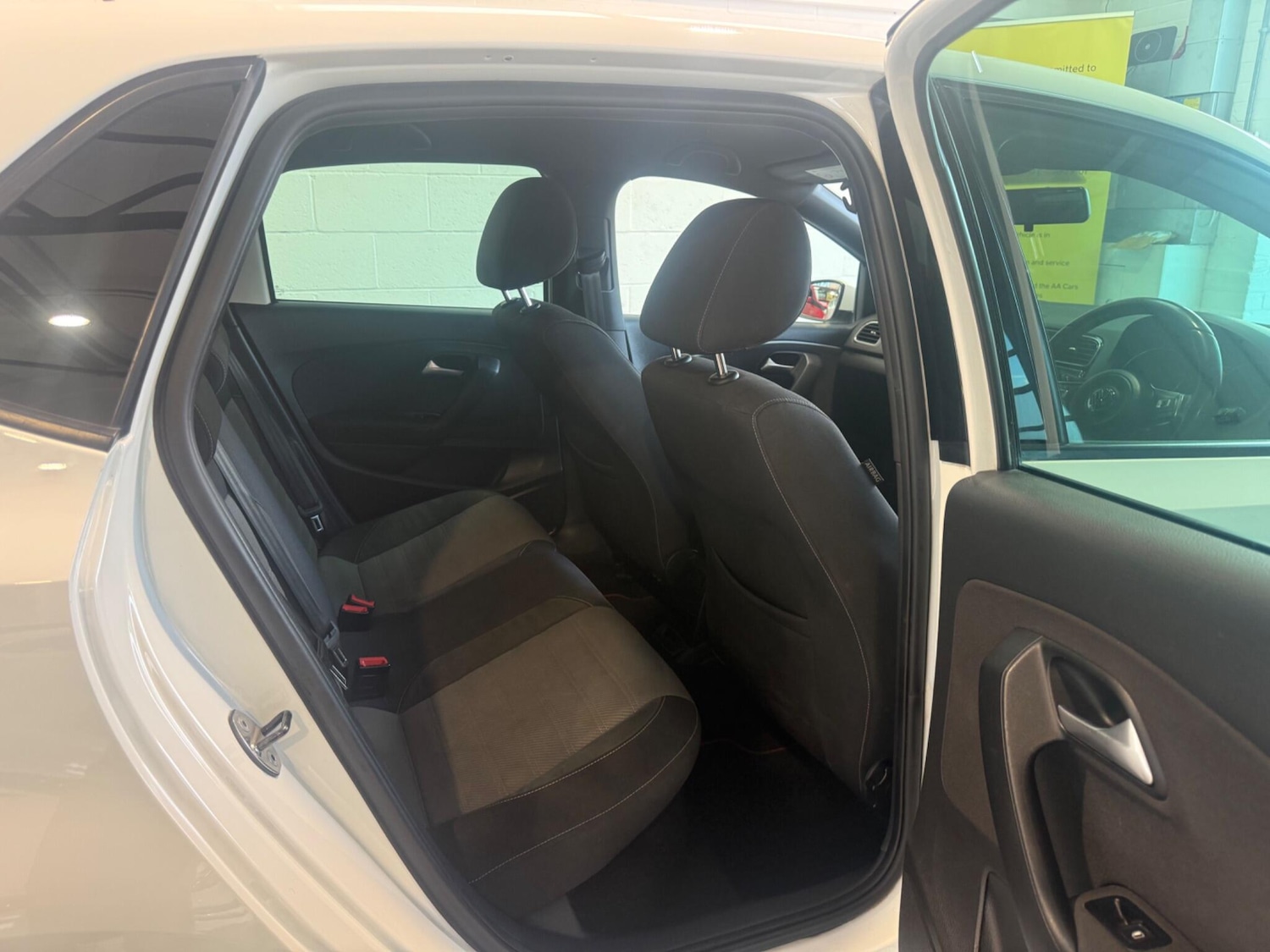 Used Volkswagen Polo 2016 for sale - 76158451: Photo 13