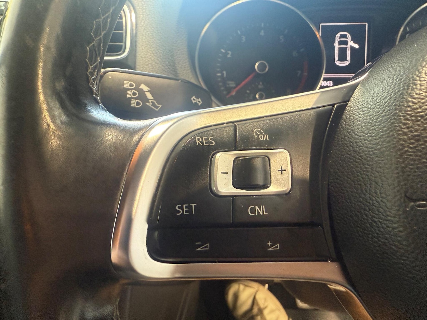 Used Volkswagen Polo 2016 for sale - 76158451: Photo 14