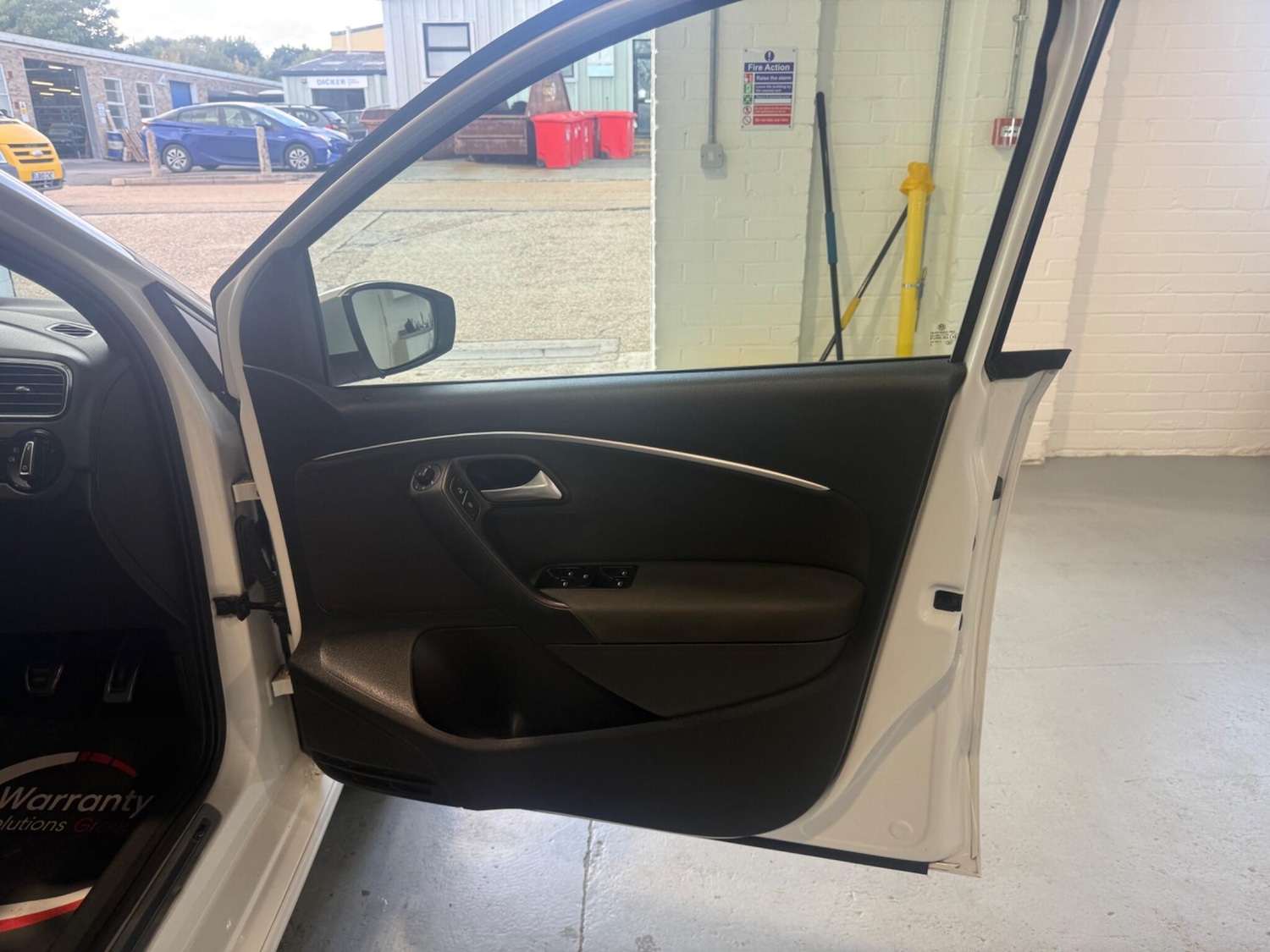 Used Volkswagen Polo 2016 for sale - 76158451: Photo 20