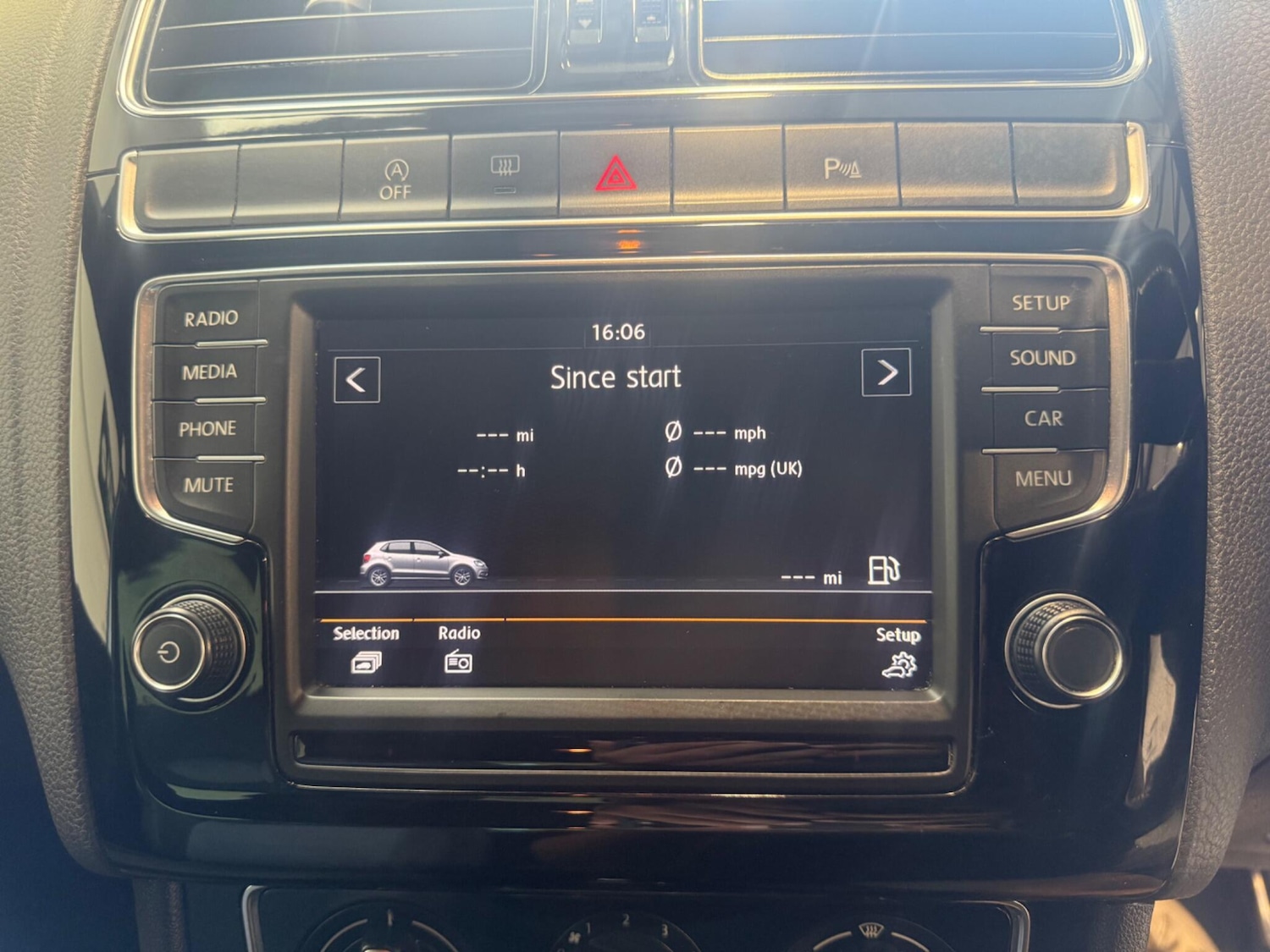 Used Volkswagen Polo 2016 for sale - 76158451: Photo 27