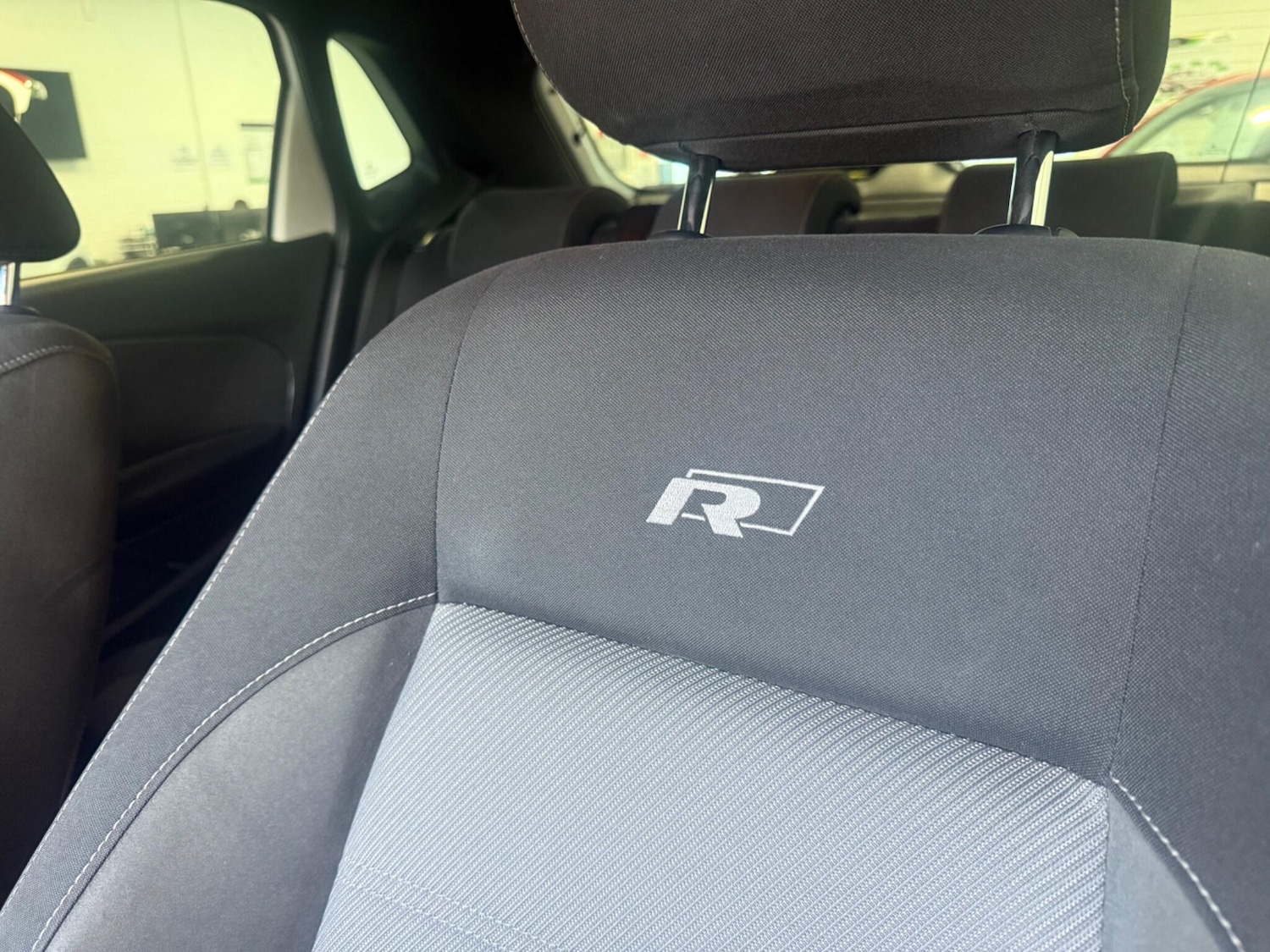 Used Volkswagen Polo 2016 for sale - 76158451: Photo 34