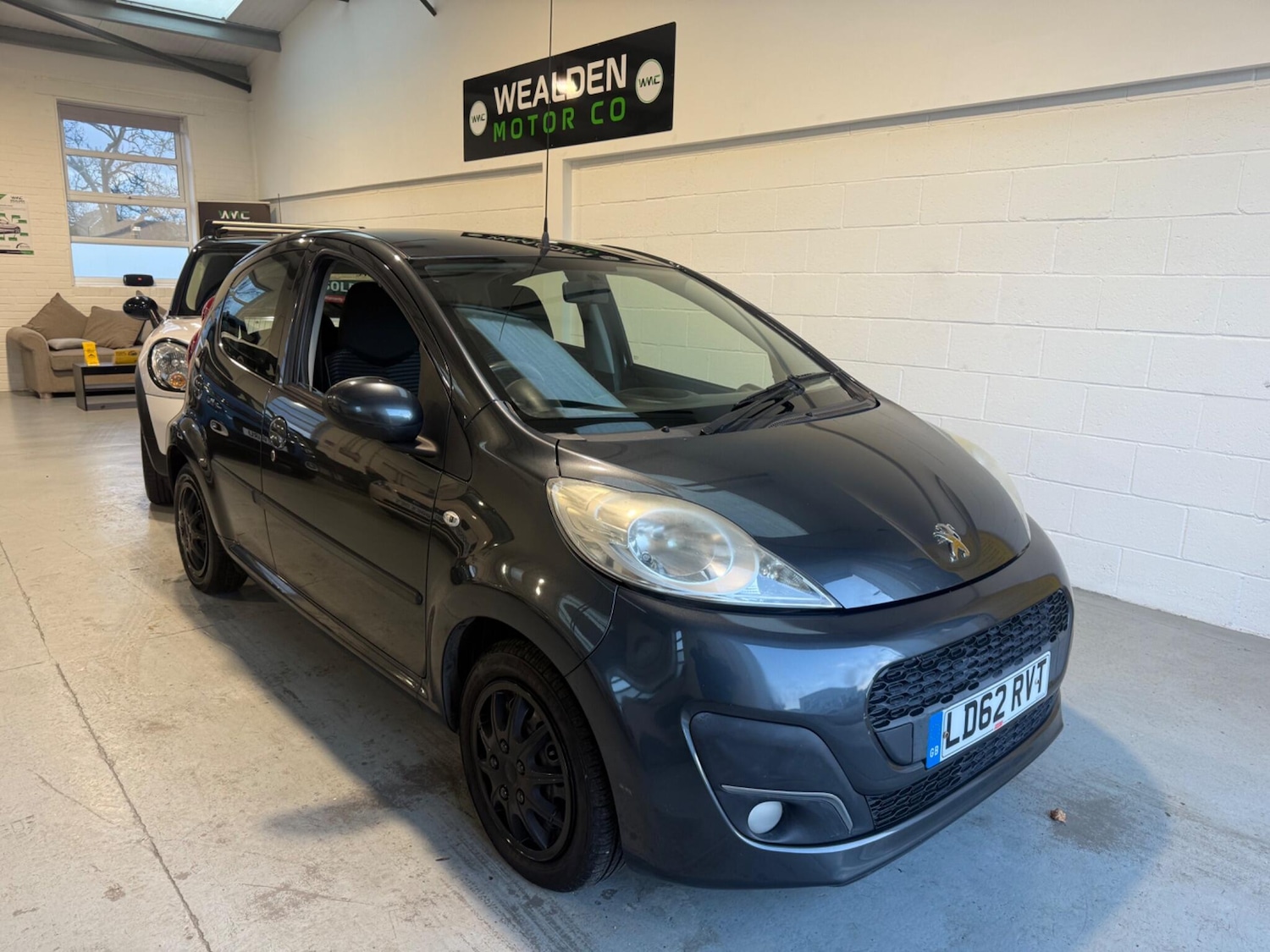 Used Peugeot 107 2012 for sale - 76742985: Photo 1