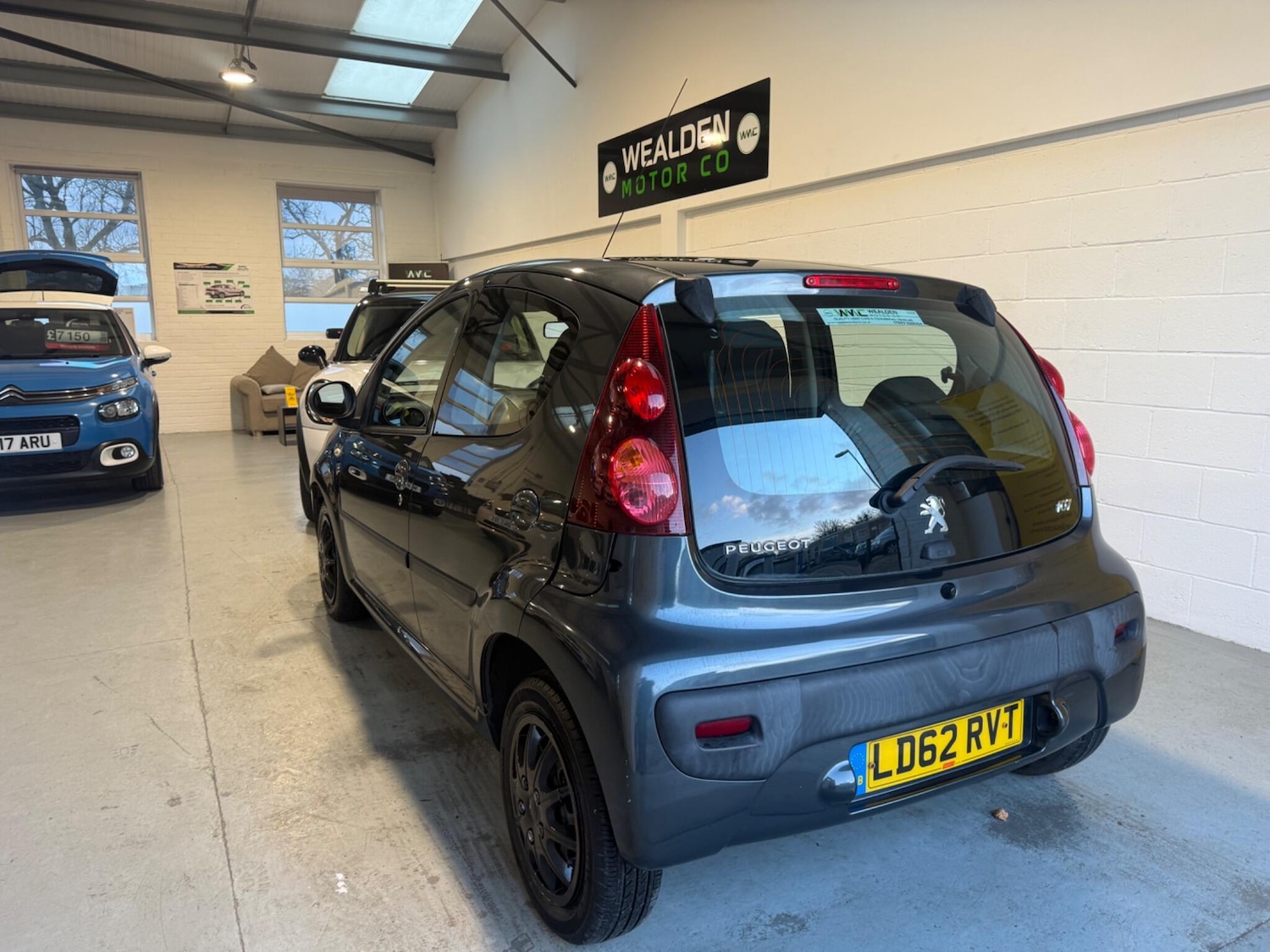 Used Peugeot 107 2012 for sale - 76742985: Photo 20