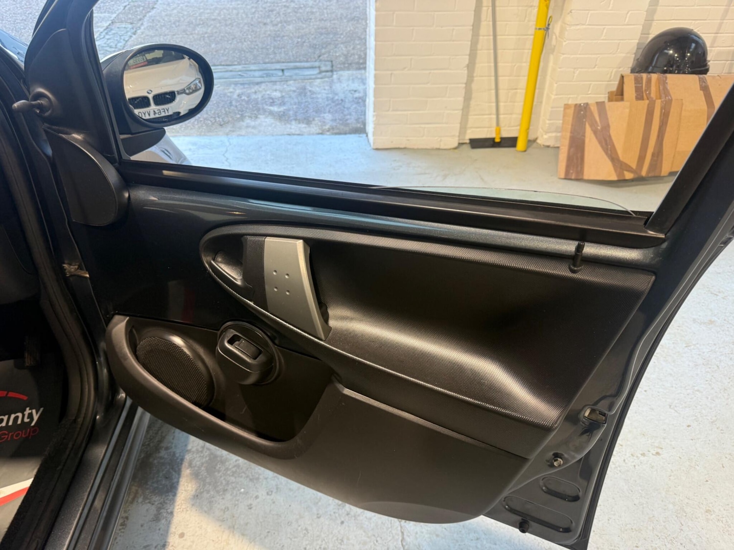 Used Peugeot 107 2012 for sale - 76742985: Photo 5