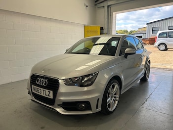 Used Audi A1 2013 for sale - 76158539: Photo