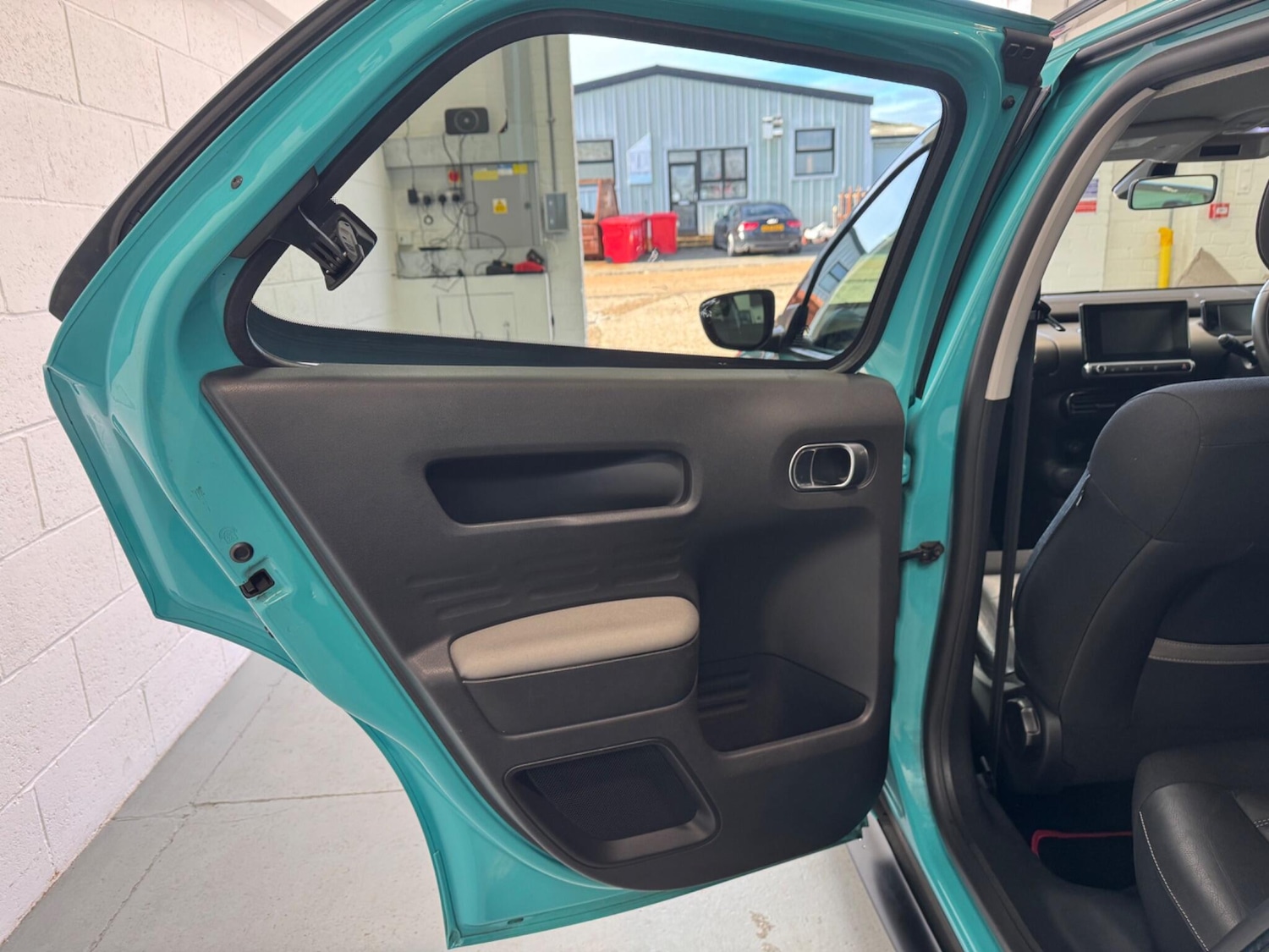 Used Citroen C4 Cactus 2016 for sale - 76446544: Photo 25