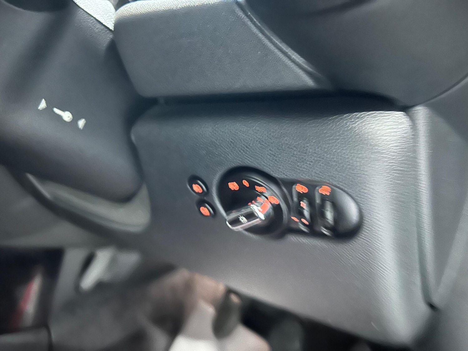 Used MINI Hatch 2014 for sale - 76849961: Photo 19