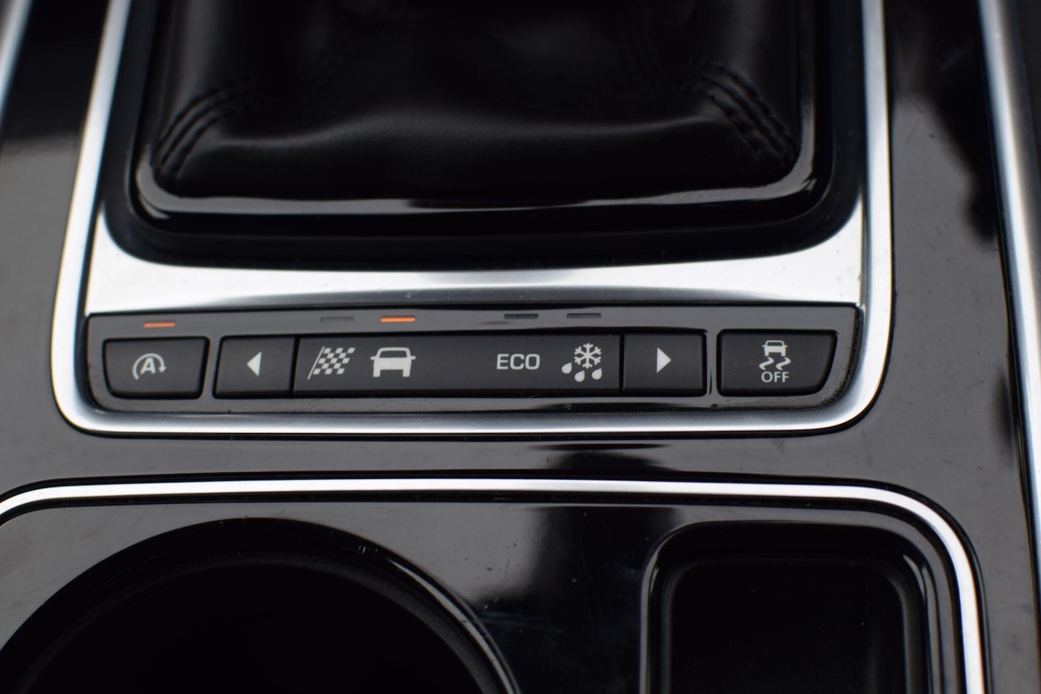 Used Jaguar XE 2016 for sale - 77396580: Photo 12