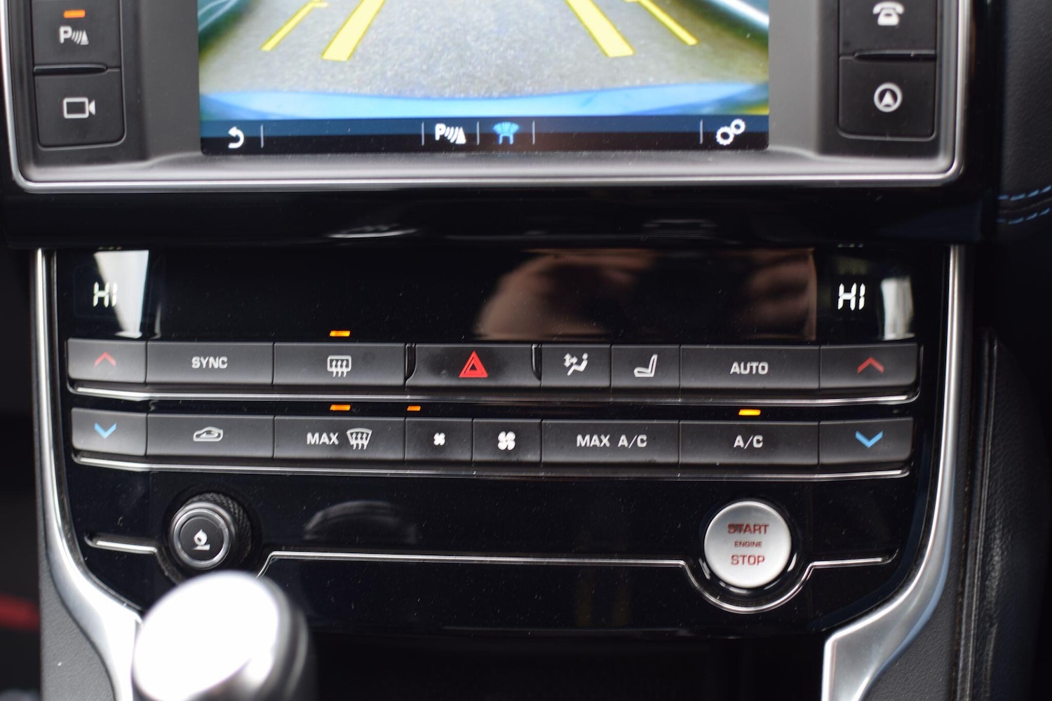 Used Jaguar XE 2016 for sale - 77396580: Photo 25