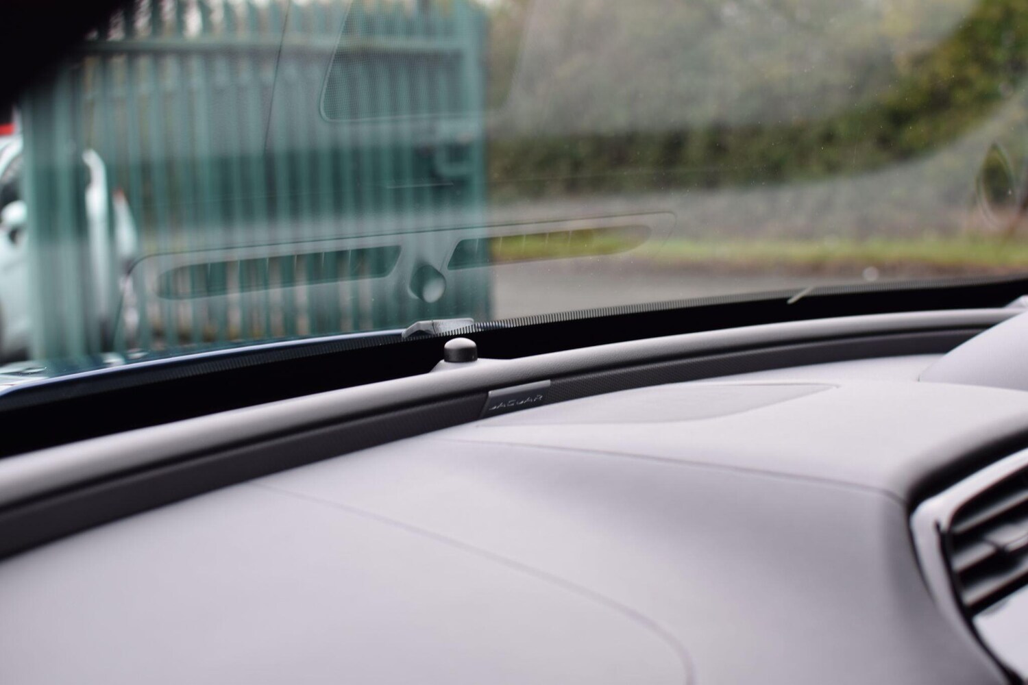 Used Jaguar XE 2016 for sale - 77396580: Photo 33