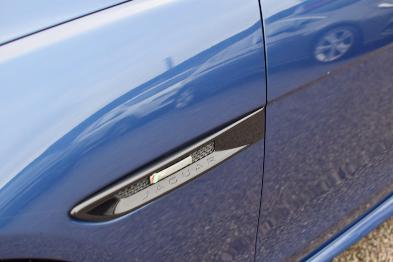 Used Jaguar XE 2016 for sale - 77396580: Photo 37