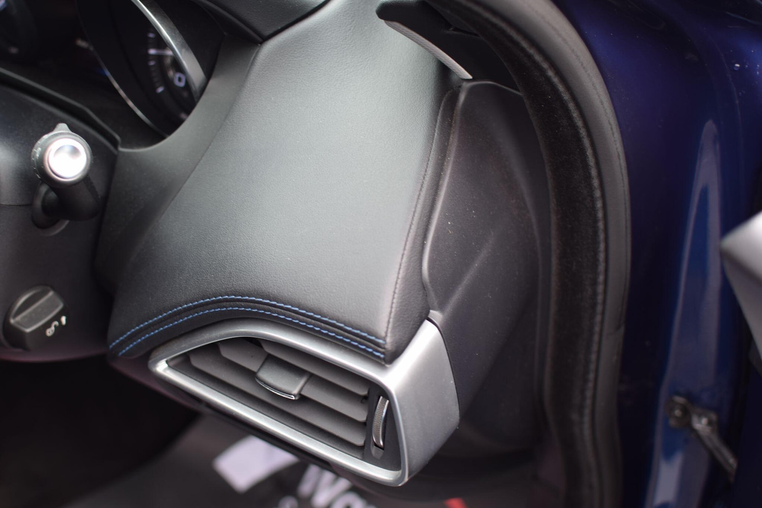 Used Jaguar XE 2016 for sale - 77396580: Photo 42