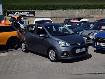Used Hyundai i10 2014 for sale - 79464222: Photo
