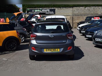 Used Hyundai i10 2014 for sale - 79464222: Photo