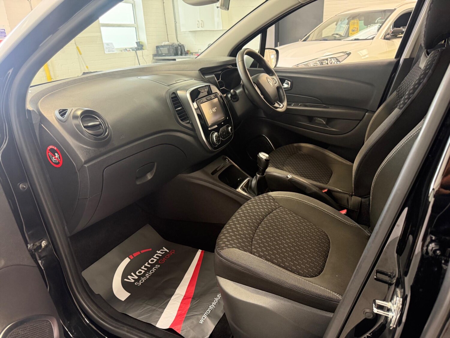 Used Renault Captur 2017 for sale - 76294654: Photo 24