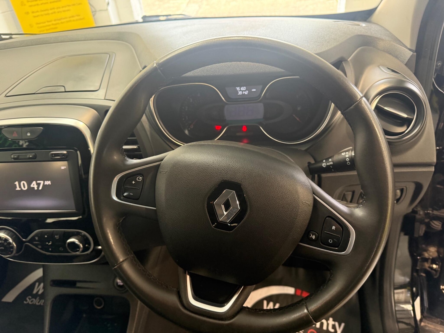 Used Renault Captur 2017 for sale - 76294654: Photo 42