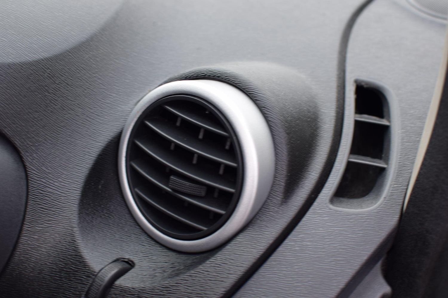 Used Renault Kangoo 2020 for sale - 77497276: Photo 18