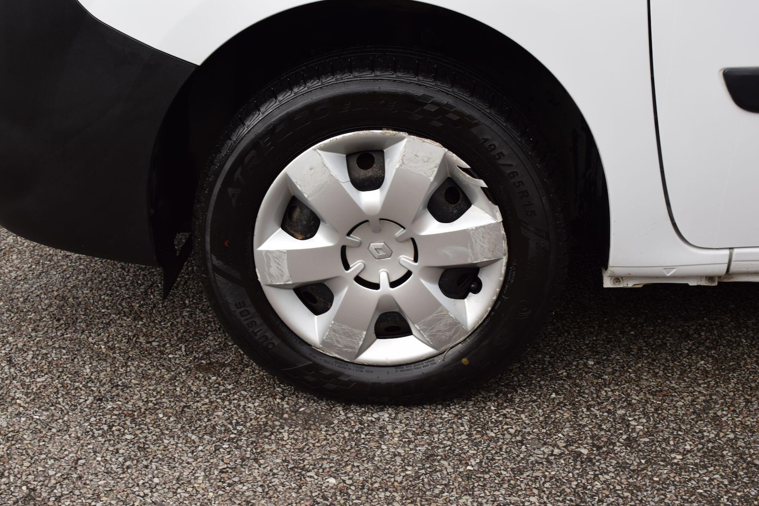 Used Renault Kangoo 2020 for sale - 77497276: Photo 25