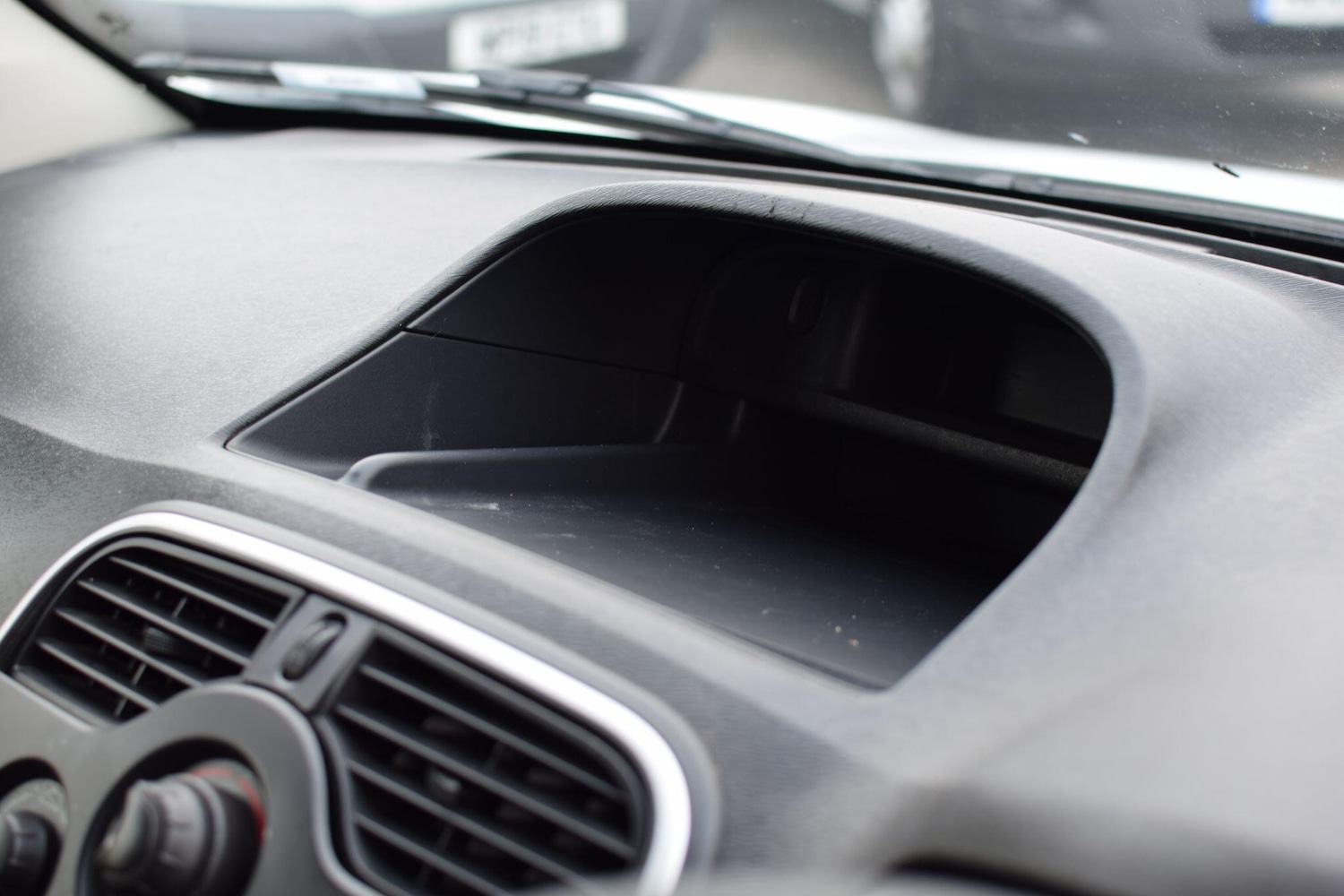 Used Renault Kangoo 2020 for sale - 77497276: Photo 26