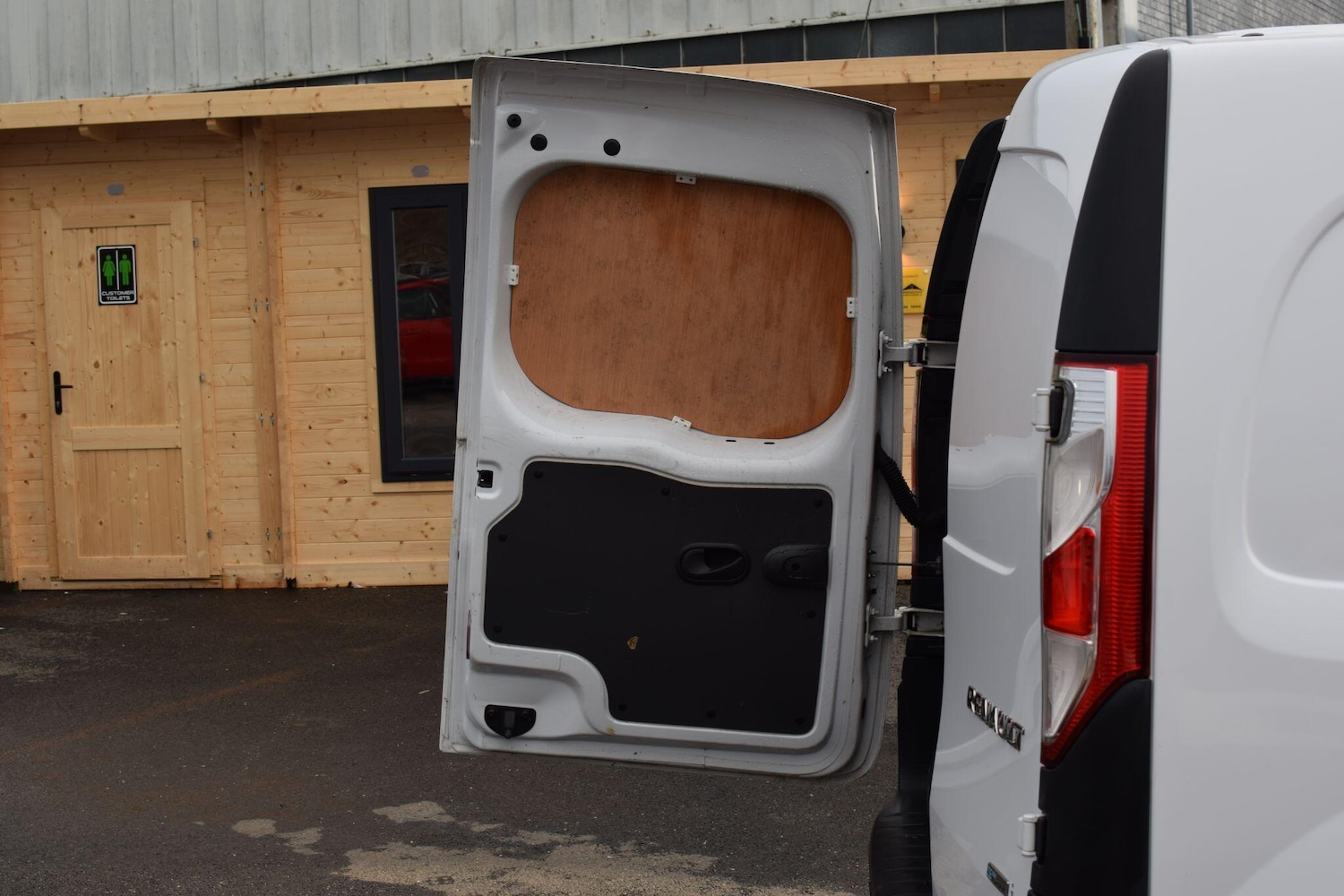 Used Renault Kangoo 2020 for sale - 77497276: Photo 34