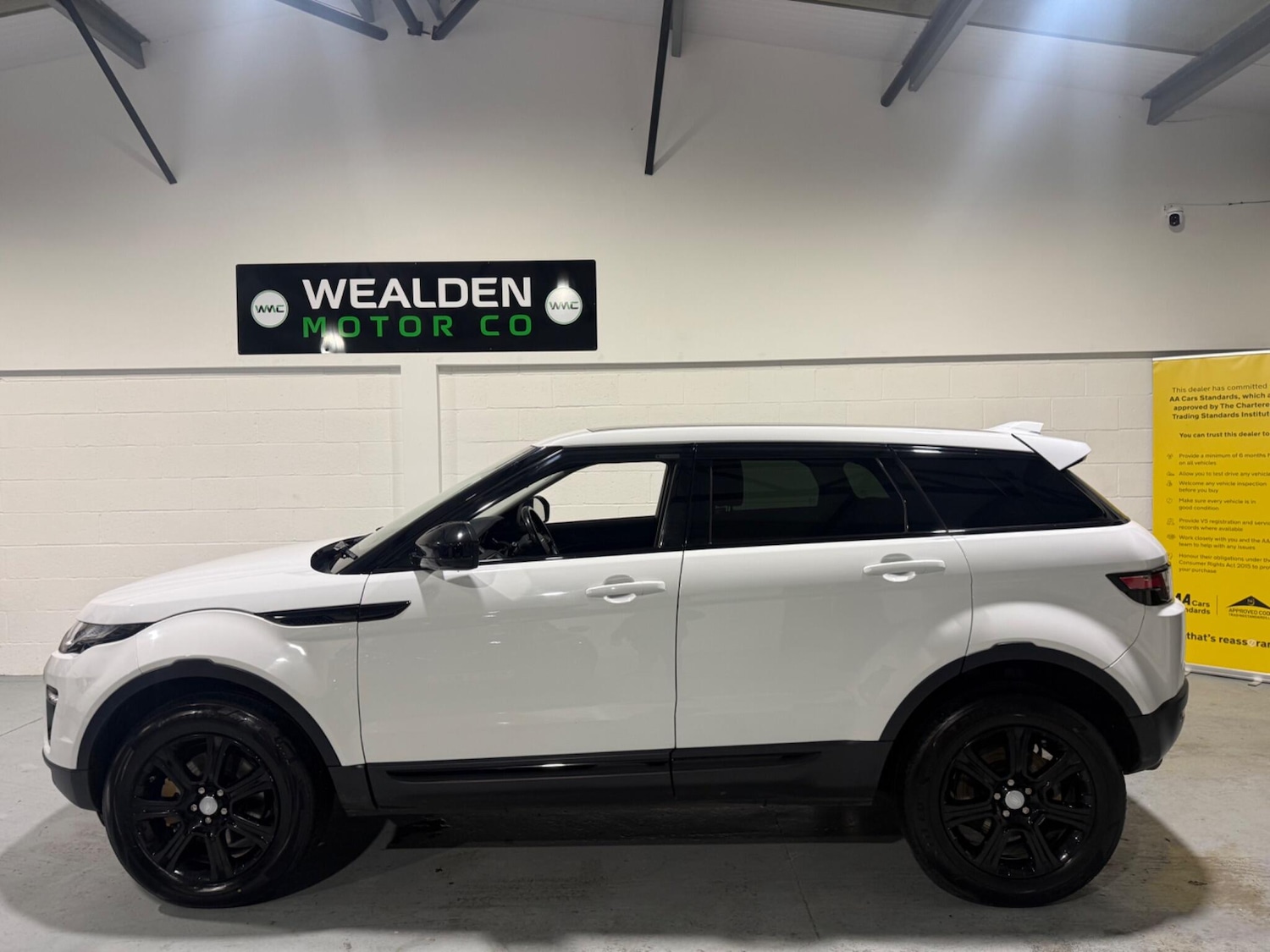 Used Land Rover Range Rover Evoque 2019 for sale - 76800824: Photo 3