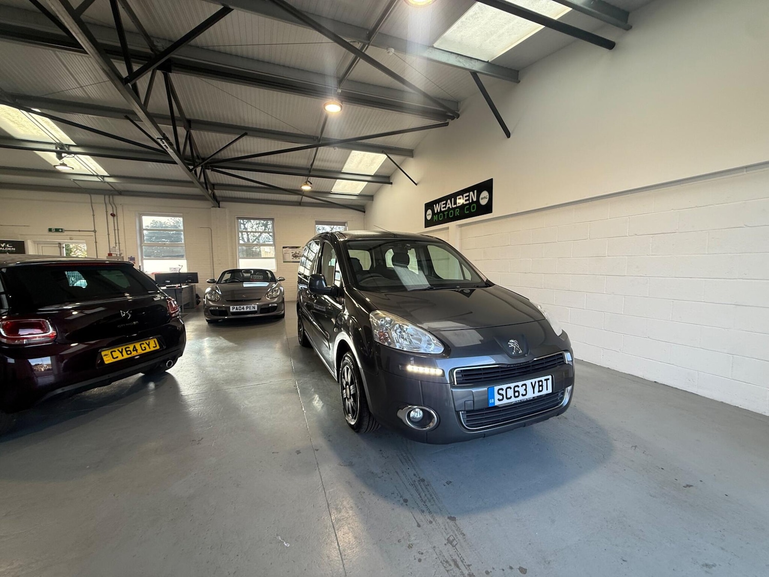 Used Peugeot Partner Tepee 2014 for sale - 76608331: Photo 1