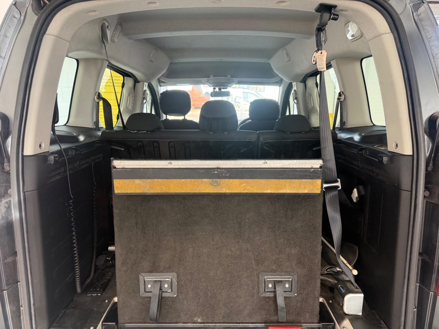 Used Peugeot Partner Tepee 2014 for sale - 76608331: Photo 13
