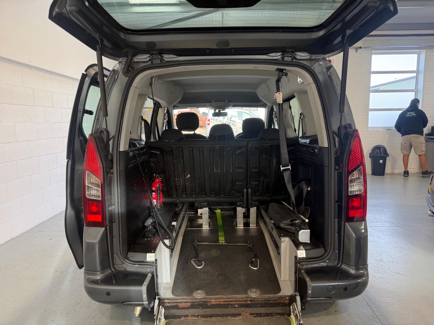 Used Peugeot Partner Tepee 2014 for sale - 76608331: Photo 14