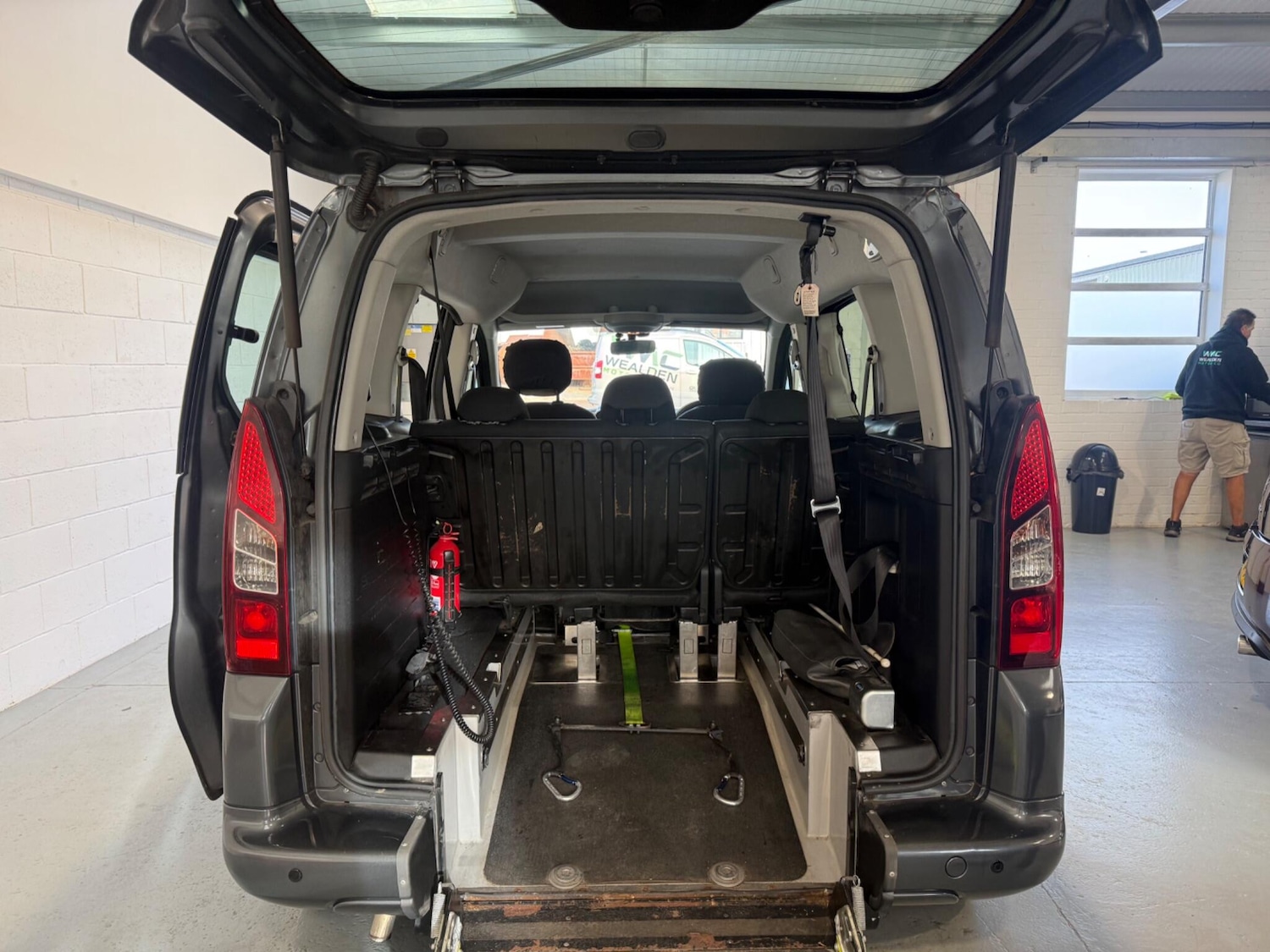 Used Peugeot Partner Tepee 2014 for sale - 76608331: Photo 15