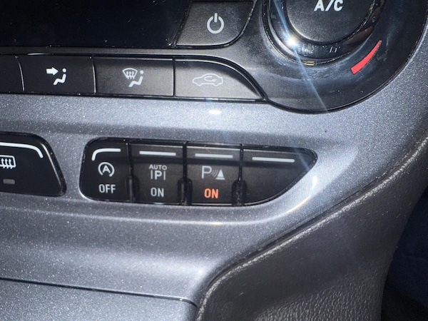 Used Ford Focus 2014 for sale - 76317943: Photo 15