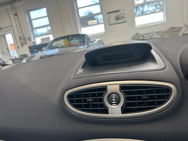 Used Renault Clio 2007 for sale - 76294938: Photo 19