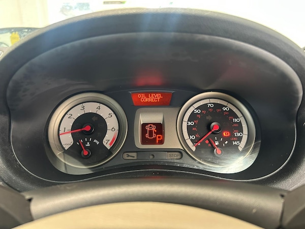 Used Renault Clio 2007 for sale - 76294938: Photo 29