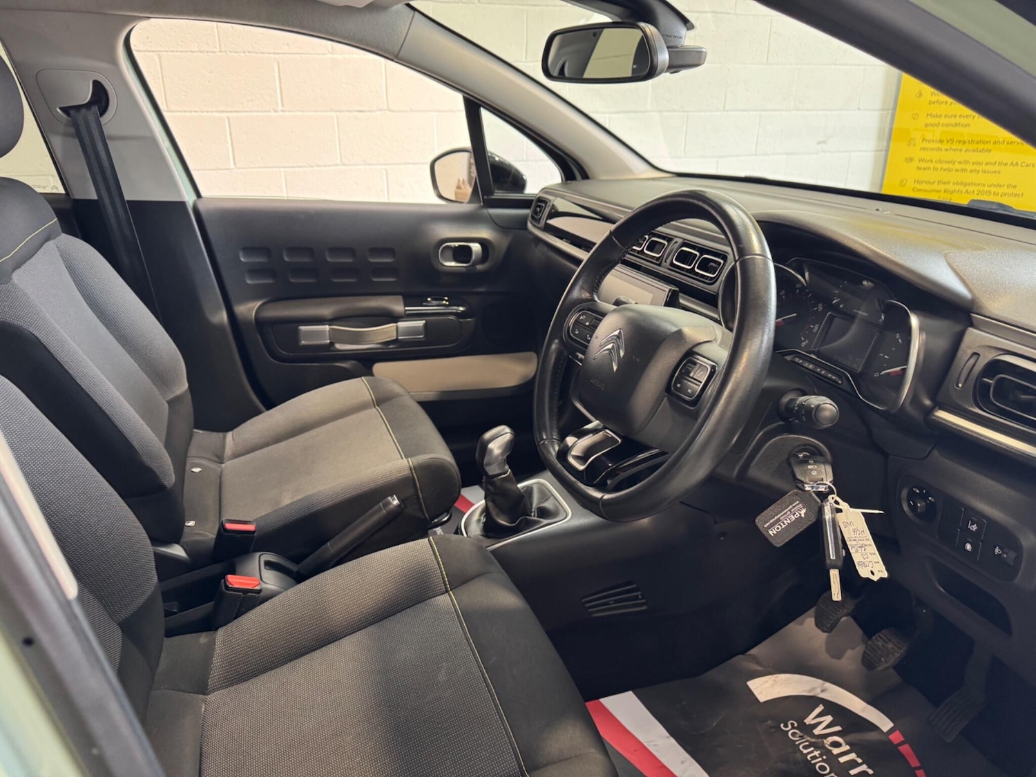 Used Citroen C3 2017 for sale - 76899514: Photo 28