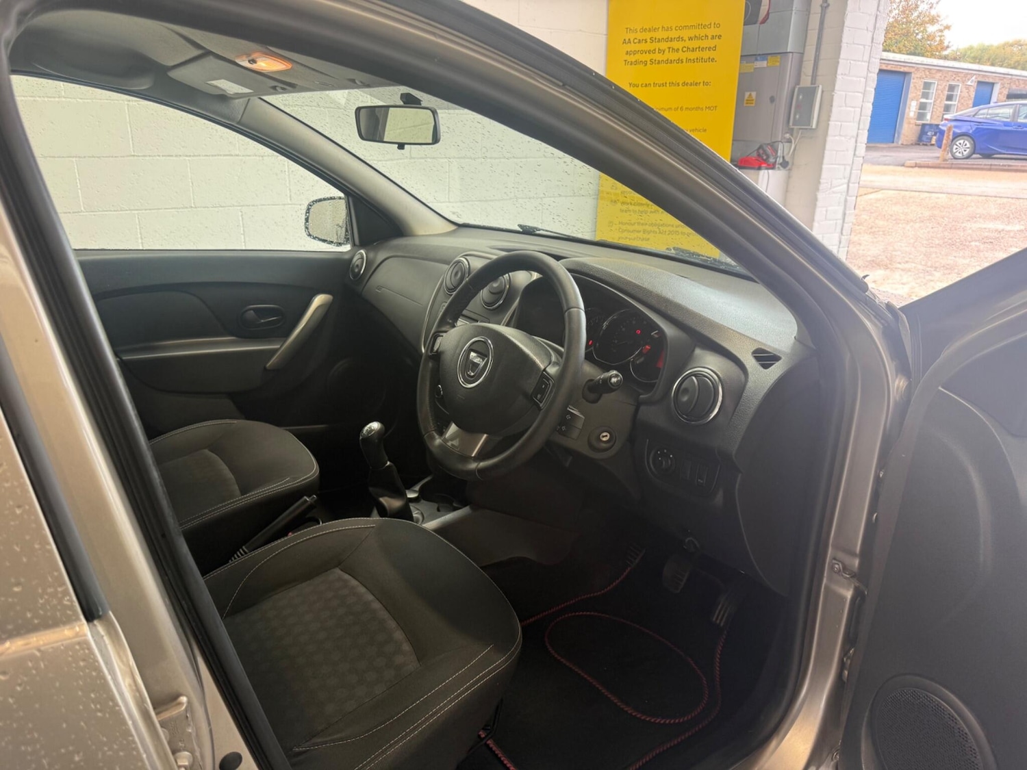 Used Dacia Logan MCV 2015 for sale - 76337438: Photo 10