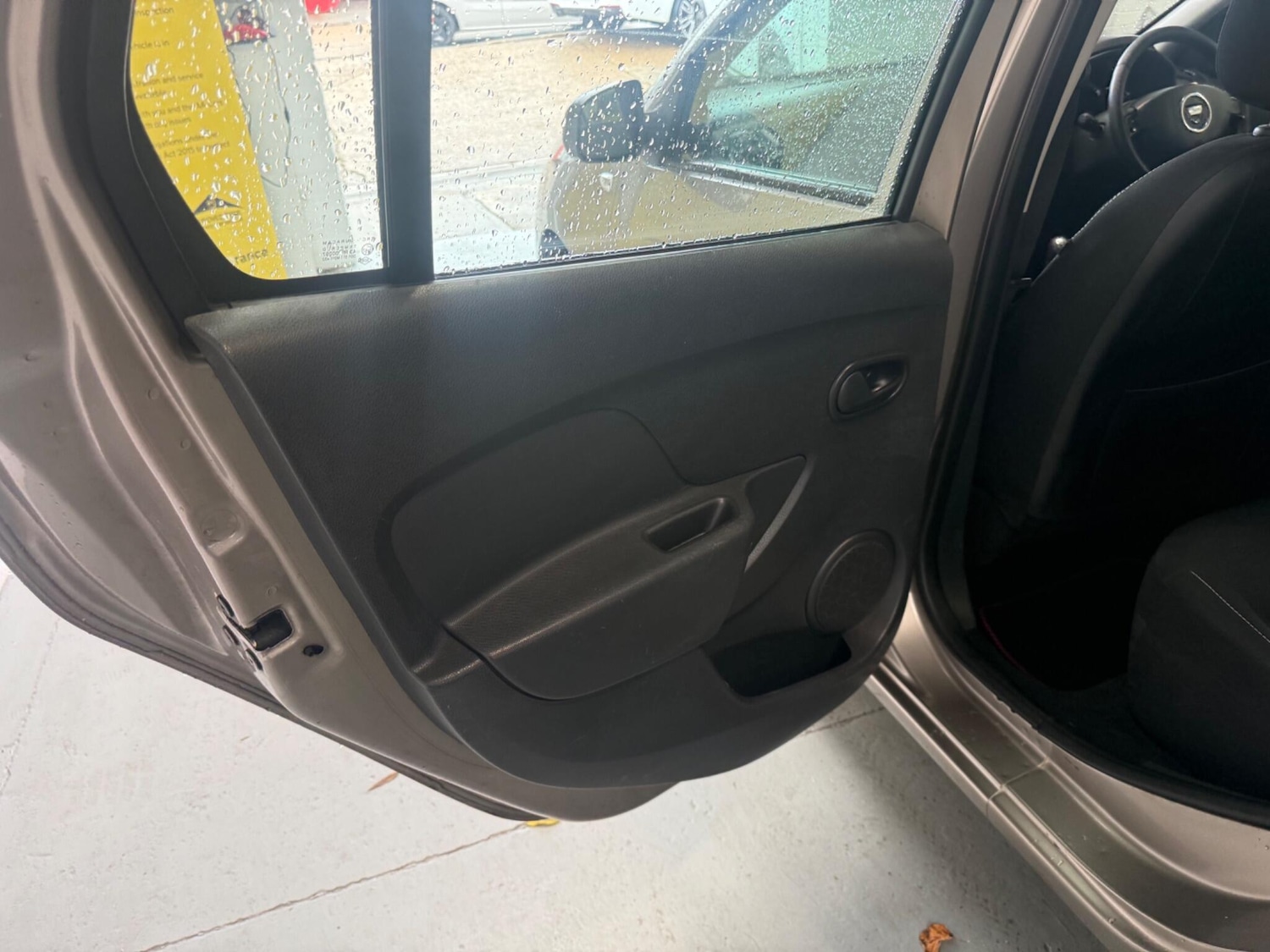 Used Dacia Logan MCV 2015 for sale - 76337438: Photo 18