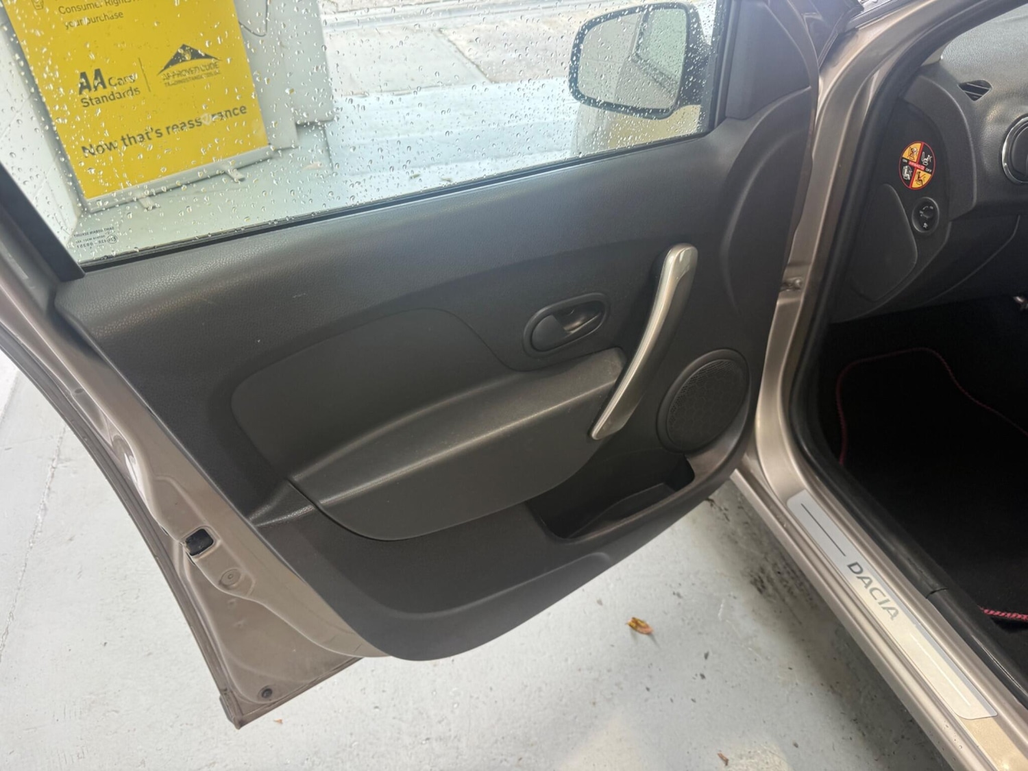 Used Dacia Logan MCV 2015 for sale - 76337438: Photo 19