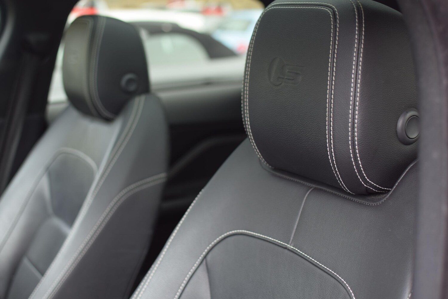 Used Jaguar F-Pace 2017 for sale - 77683457: Photo 14