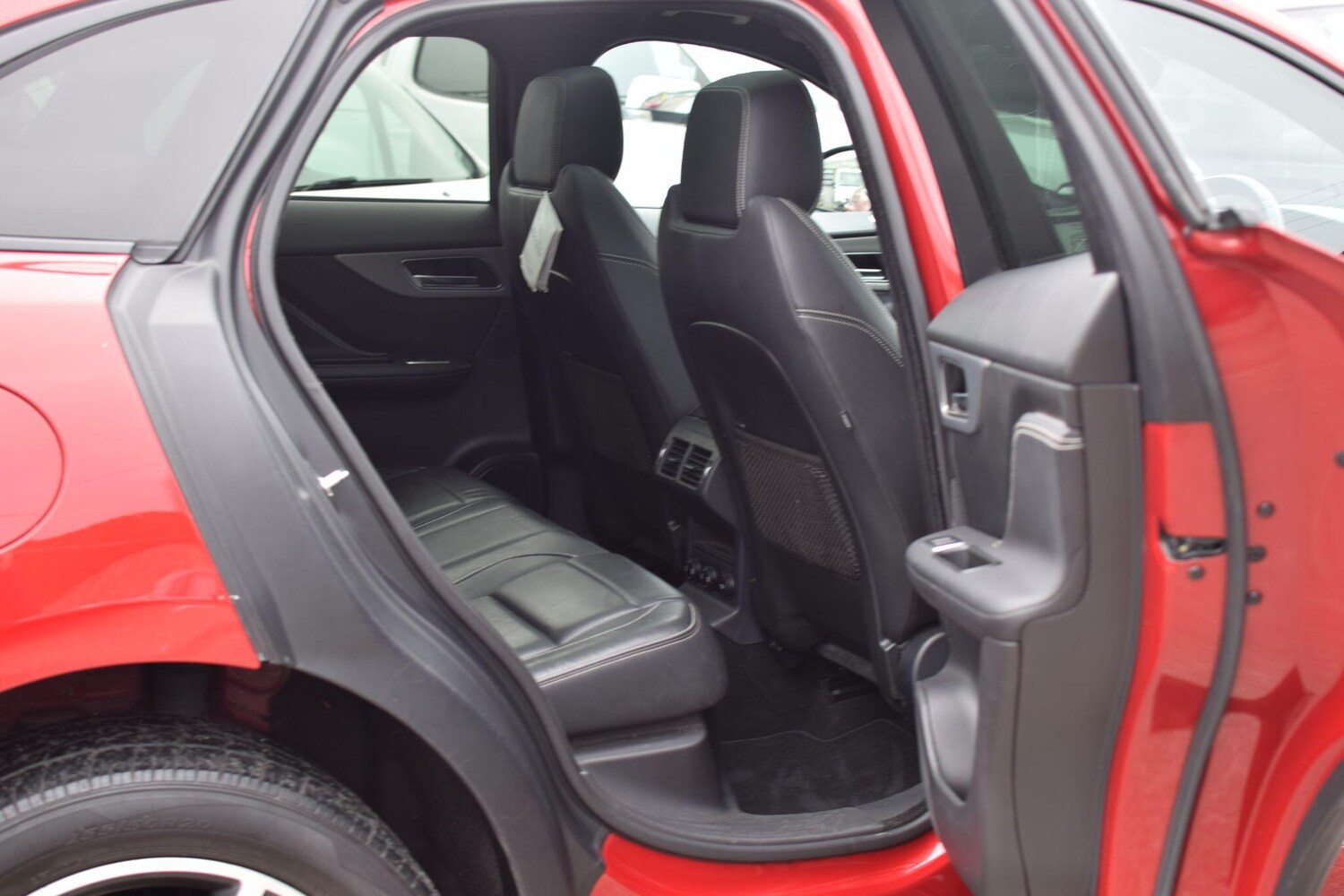 Used Jaguar F-Pace 2017 for sale - 77683457: Photo 18