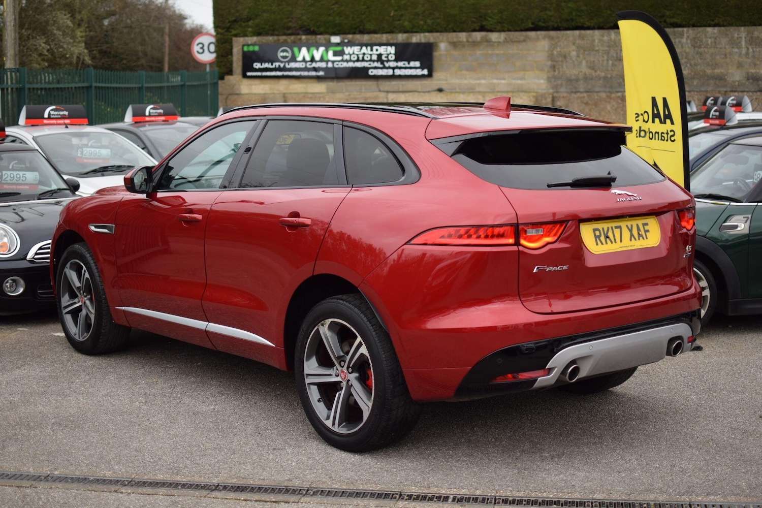 Used Jaguar F-Pace 2017 for sale - 77683457: Photo 4