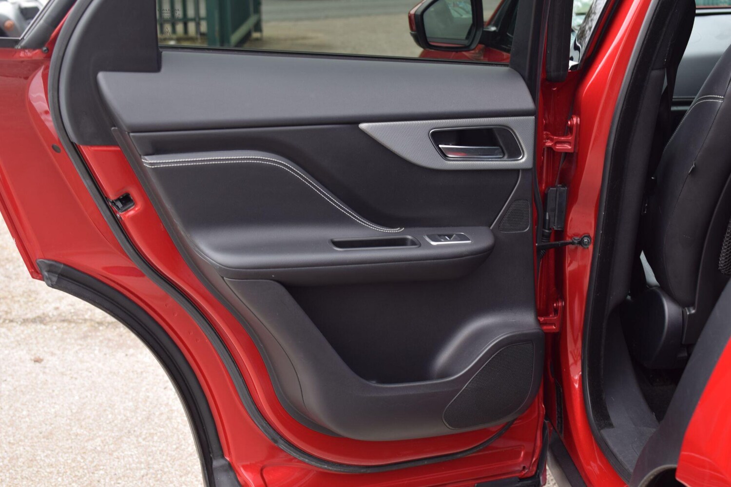 Used Jaguar F-Pace 2017 for sale - 77683457: Photo 41