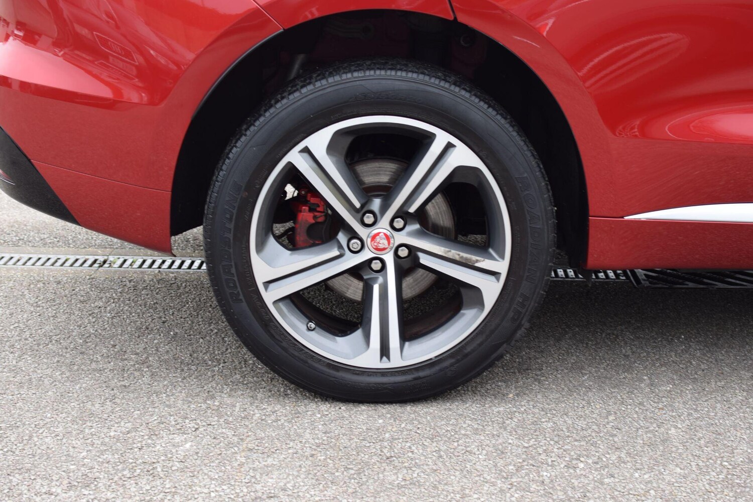 Used Jaguar F-Pace 2017 for sale - 77683457: Photo 48