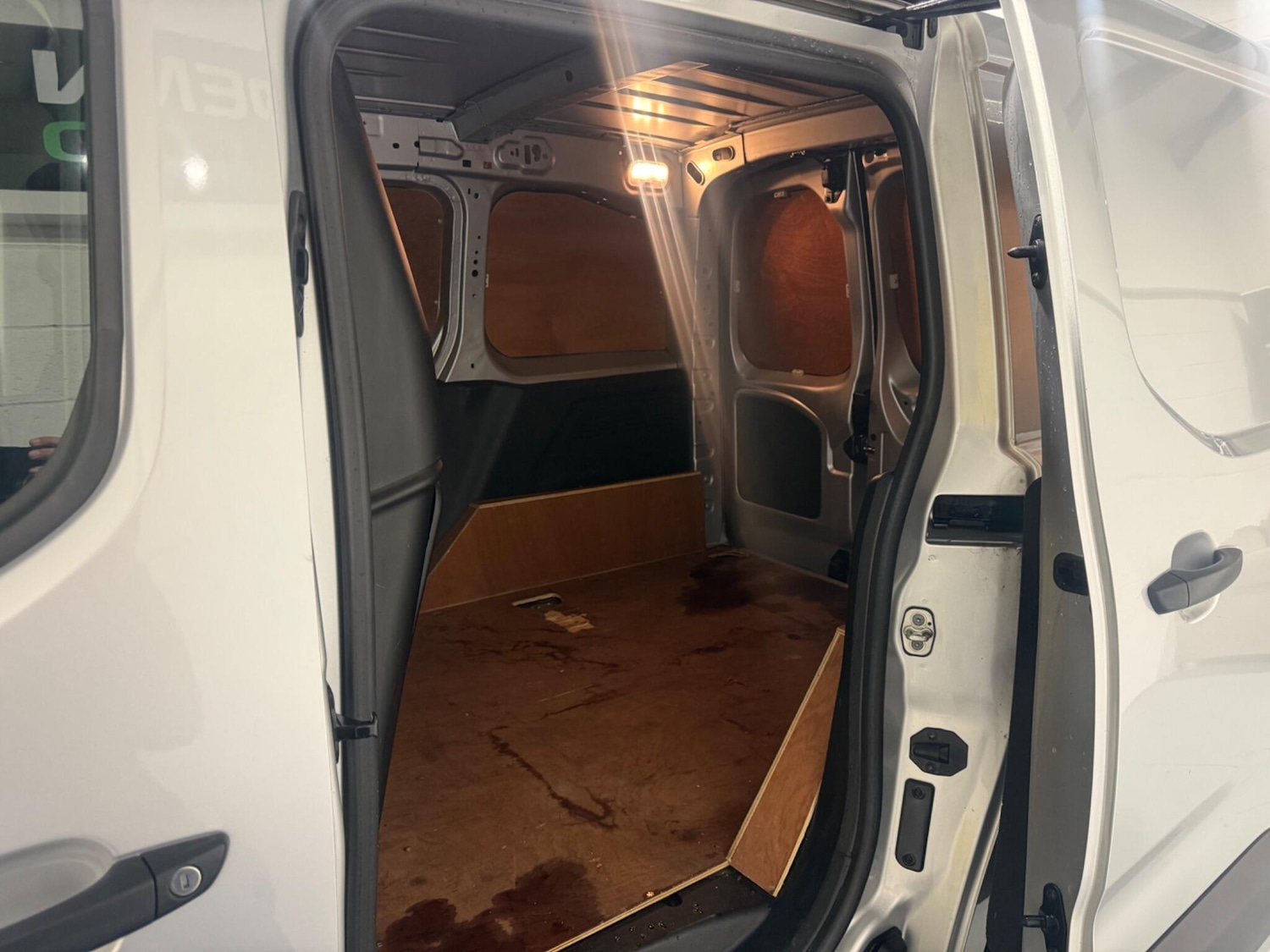 Used Citroen Berlingo 2019 for sale - 76538130: Photo 24