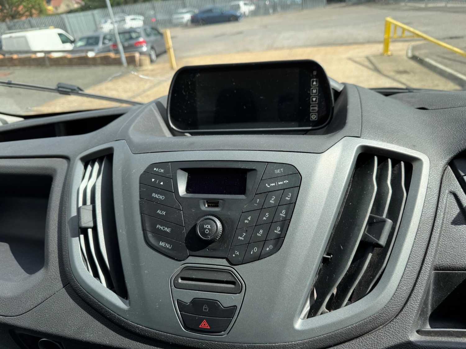 Used Ford Transit 2019 for sale - 76987829: Photo 17