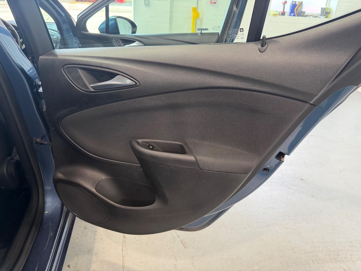 Used Vauxhall Astra 2017 for sale - 76498895: Photo 20